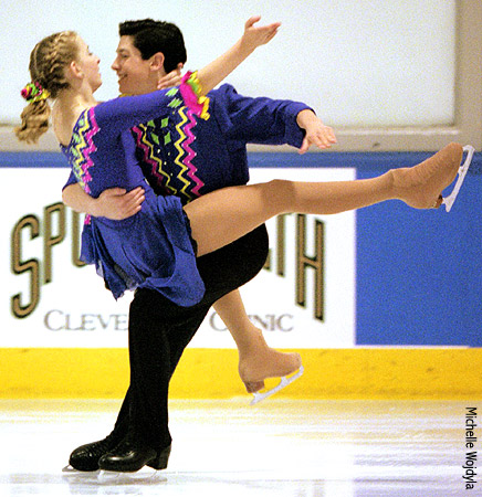 Kirsten Frisch &amp; Brent Bommentre - Novice Free Dance