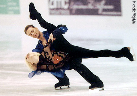 Shae-Lynn Bourne &amp; Victor Kraatz at the practice rink