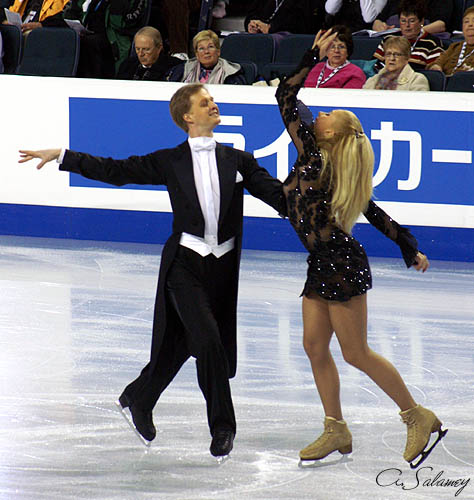 Anastasia Grebenkina &amp; Vazgen Azrojan (ARM)