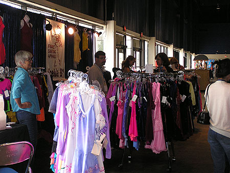 The vendors in the arena