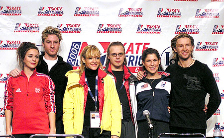 Top 3 teams pose for photos after the press conference Top 3 teams pose for photos after the press conference