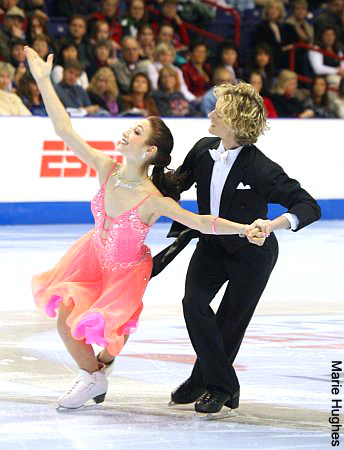 Meryl Davis &amp; Charlie White - Compulsory Dance