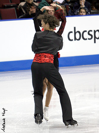 Two shall skate as one.  With 3 legs.