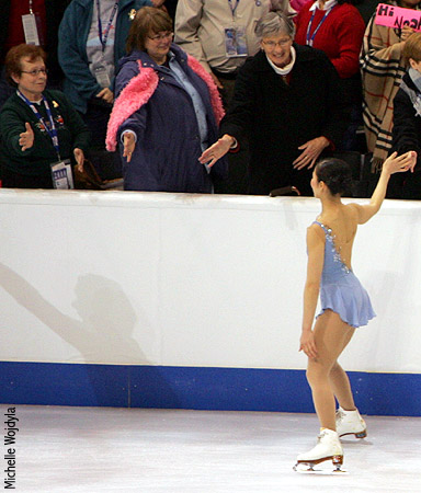 Rena Inoue taking the final lap
