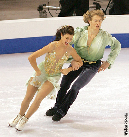 Clare Farrell &amp; Chase Fishpaw