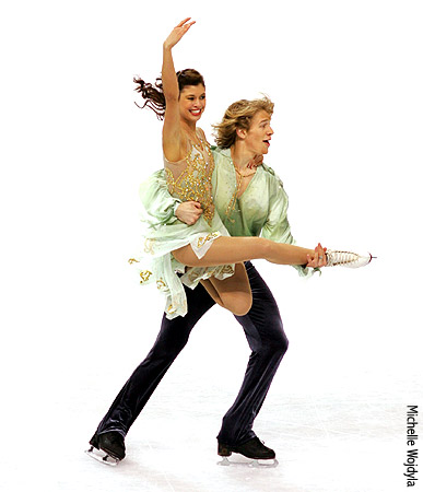 Clare Farrell &amp; Chase Fishpaw