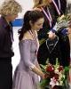 Meryl accepts her bouquet