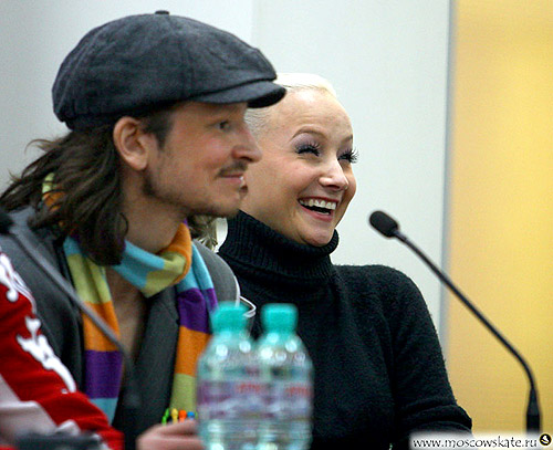 Maxim Shabalin &amp; Oksana Domnina at the press conference after the OD