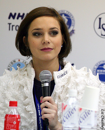 Nathalie Pechalat at the press conference after the FD