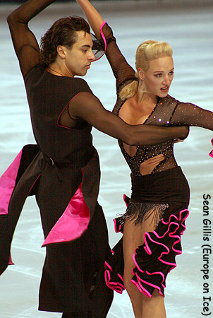 Kristin Fraser &amp; Igor Lukanin (AZE) 