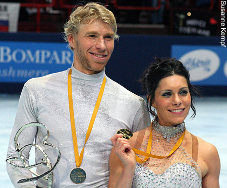 Isabelle Delobel &amp; Olivier Schoenfelder (FRA) gold