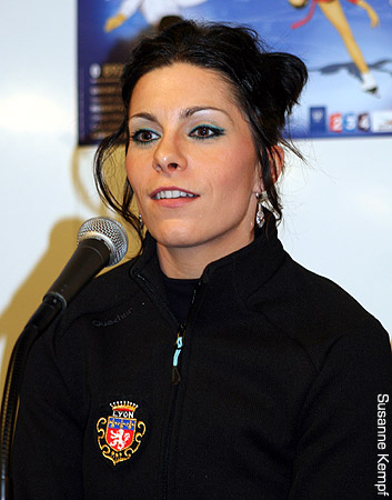 Isabelle Delobel at the press conference after the FD