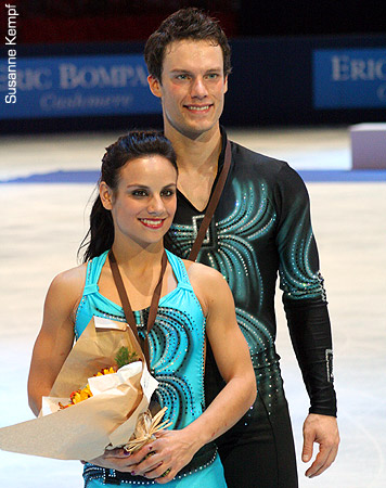 Meagan Duhamel &amp; Craig Buntin (CAN) bronze