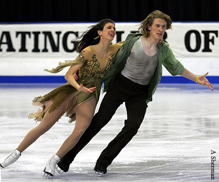 Clare Farrell &amp; Chase Fishpaw