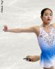 Caroline Zhang's pearl secret: fake foot attached to the dress!