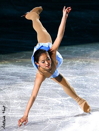 Caroline Zhang - "Lullaby for a Stormy Night"