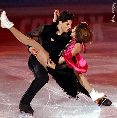 Vanessa Crone &amp; Paul Poirier - Tango