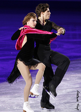 Vanessa Crone &amp; Paul Poirier - Tango