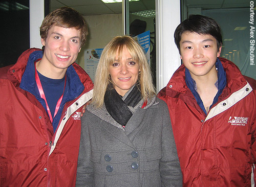 Keiffer Hubbell, Albena Denkova, Alex Shibutani after the free dance