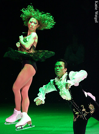 Xue Shen &amp; Hongbo Zhao - "Ramalama (Bang Bang)"