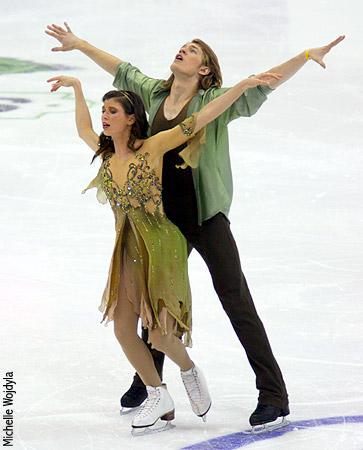 Clare Farrell &amp; Chase Fishpaw