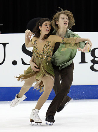 Clare Farrell &amp; Chase Fishpaw