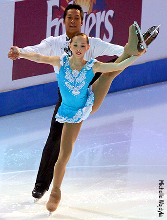 Tracy Tanovich &amp; Michael Chau - Junior Pairs Gold