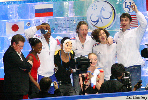 Team France spirit reaches new heights! (and what is scarier: Amodio's mask, Bonheur's glasses, or the envy many people feel for Nathalie Pechalat right about now?)