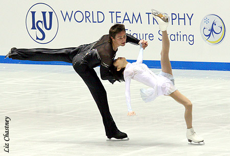 Yuko Kavaguti &amp; Alexander Smirnov (RUS)
