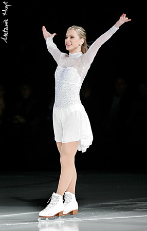 Joannie Rochette - "Random Acts of Kindness"