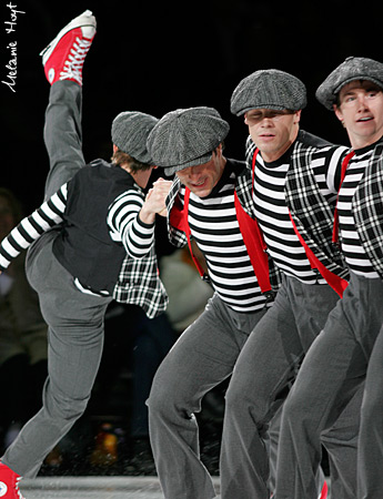 Sawyer, Lauzon, Pelletier, and Buttle - "Sock Him in the Jaw"