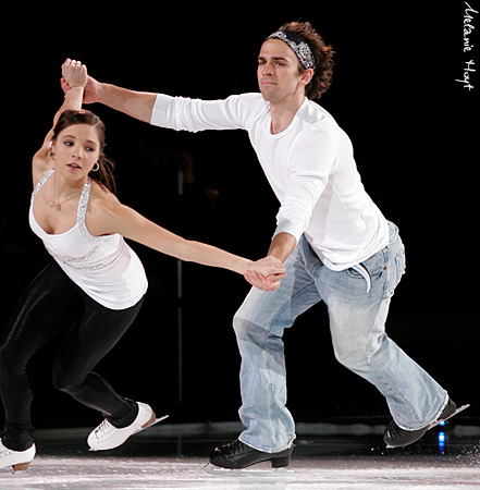 Jessica Dubé &amp; Bryce Davison   - "Fix You"