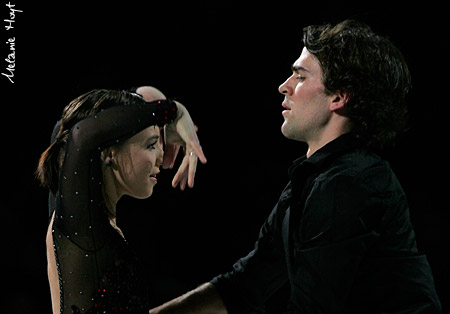 Jessica takes preemptive measures to protect her face