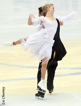 Kaitlyn Weaver &amp; Andrew Poje (CAN)