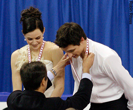 Tessa Virtue &amp; Scott Moir (CAN) gold