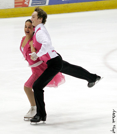 Kelly Oliveira &amp; Jordan Hockley