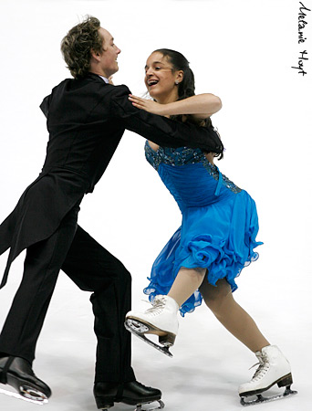 Kelly Oliveira &amp; Jordan Hockley