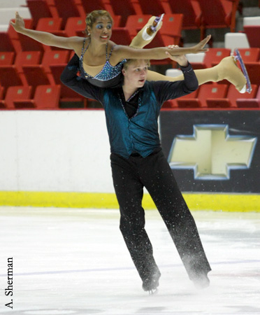 Rachelle Fragedakis &amp; TJ Ontko