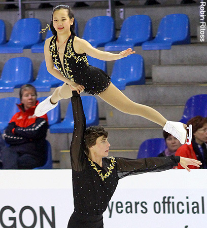 Felicia Zhang &amp; Taylor Toth (USA)