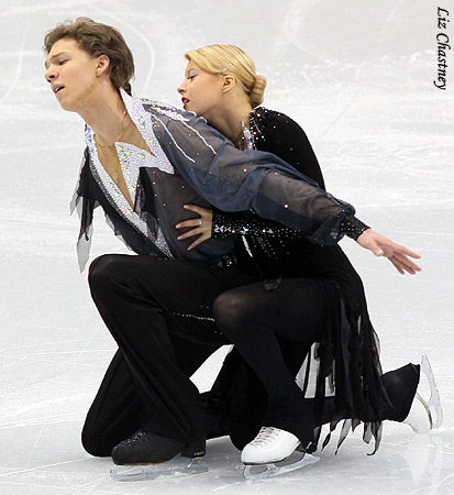 Ekaterina Bobrova &amp; Dmitri Soloviev (RUS)