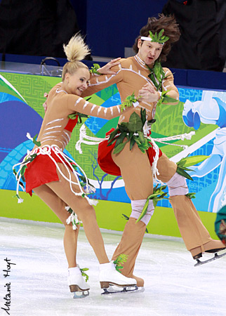 Oksana Domnina &amp; Maxim Shabalin