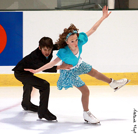 Katie Desveaux &amp; Dmitre Razgulajevs
