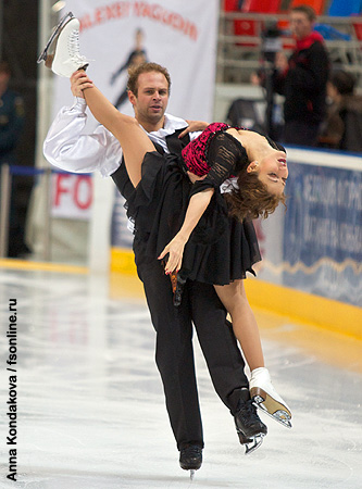 Nora Hoffmann &amp; Maxim Zavozin (HUN)