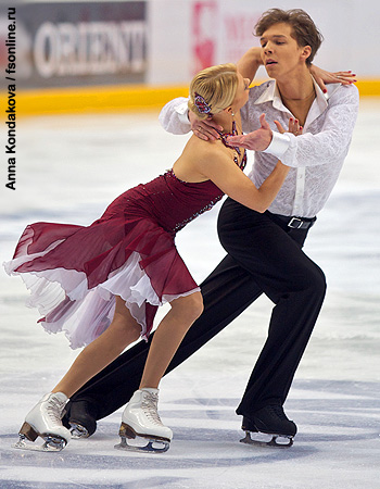 Ekaterina Bobrova &amp; Dmitri Soloviev (RUS)