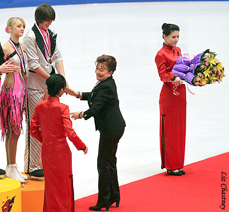 Patiently holding the flowers