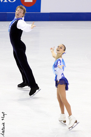 Lubov Iliushechkina &amp; Nodari Maisuradze (RUS)