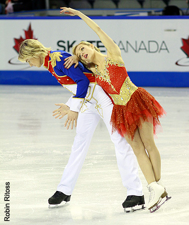 Pernelle Carron &amp; Lloyd Jones (FRA)