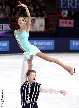 Vera Bazarova &amp; Yuri Larionov (RUS)