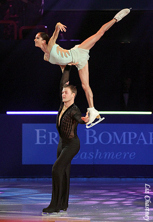Vera Bazarova &amp; Yuri Larionov (RUS) 2nd Place Pairs