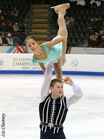 Vera Bazarova &amp; Yuri Larionov (RUS)